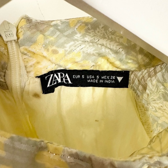 Zara METALLIC THREAD PRINTED DRESS-LIGHT YELLOW-7521/311 - Picture 9 of 16